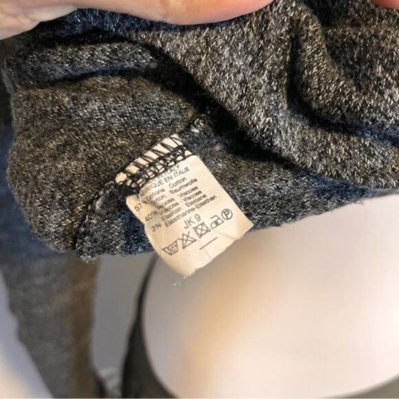 Brandy Melville Dark Heathered Grey Long Sleeves Super Soft Sweater One Size - Picture 8 of 10